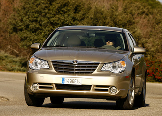 Chrysler Sebring Sedán