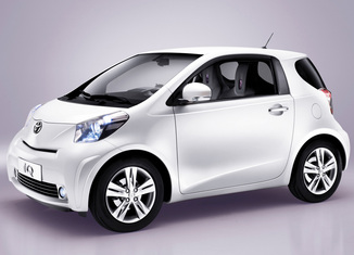 Toyota iQ toyota iq2 300x180 La historia de Toyota