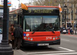 Barcelona tendrá el primer autobús diésel híbrido