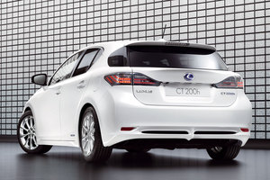 Lexus CT 200h trasera