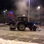 tractor hielo 150x150 ¿Puede derrapar un Renault Twizy?