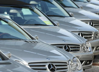 mercedes_stock