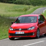 VW Golf 35 aniversario 1 150x150 Golf GTI VI y Golf GTI III: la evolución manda