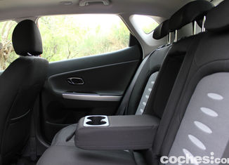 prueba_kia_ceed_2012_diesel_128_CV_43 prueba kia ceed 2012 diesel 128 CV 43 300x199 A prueba: Kia cee´d 1.6 CRDI VGT 128 CV
