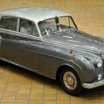 Una subasta “principesca” 1956 Bentley S1 berline 01 150x150 Una subasta “principesca”