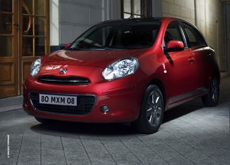 Nissan_Micra_ELLE_2012_06 Nissan Micra ELLE 2012 06 221x300 Nissan Micra ELLE: a la caza de mujeres urbanas