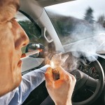 fumar coche 150x150 Prohibido fumar al volante