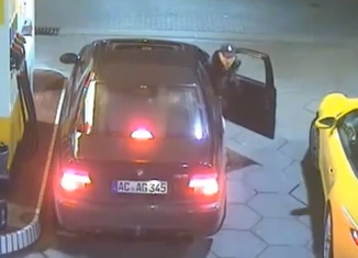 robo_porsche_911