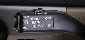 control automático de velocidad 300x142 ¿Qué accesorios para el coche prefieren los conductores españoles?
