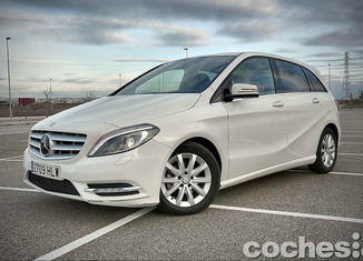 Mercedes_Benz_Clase_B_180_CDI_01