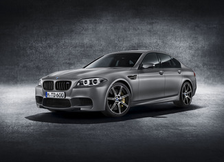 BMW M5 30 Jahre 2014 01