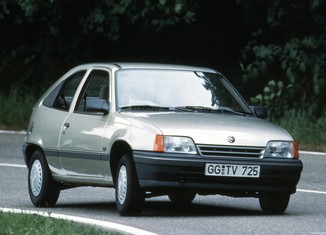 opel_kadett-1984-1991_r3