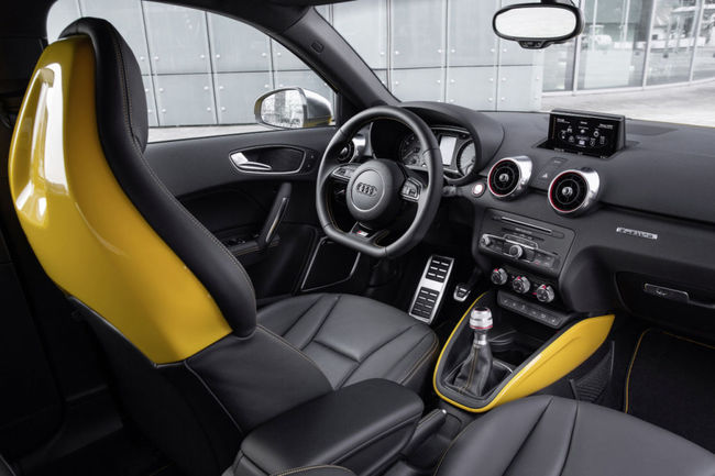 Audi-S1-Sportback-2015-interior-01-650x4