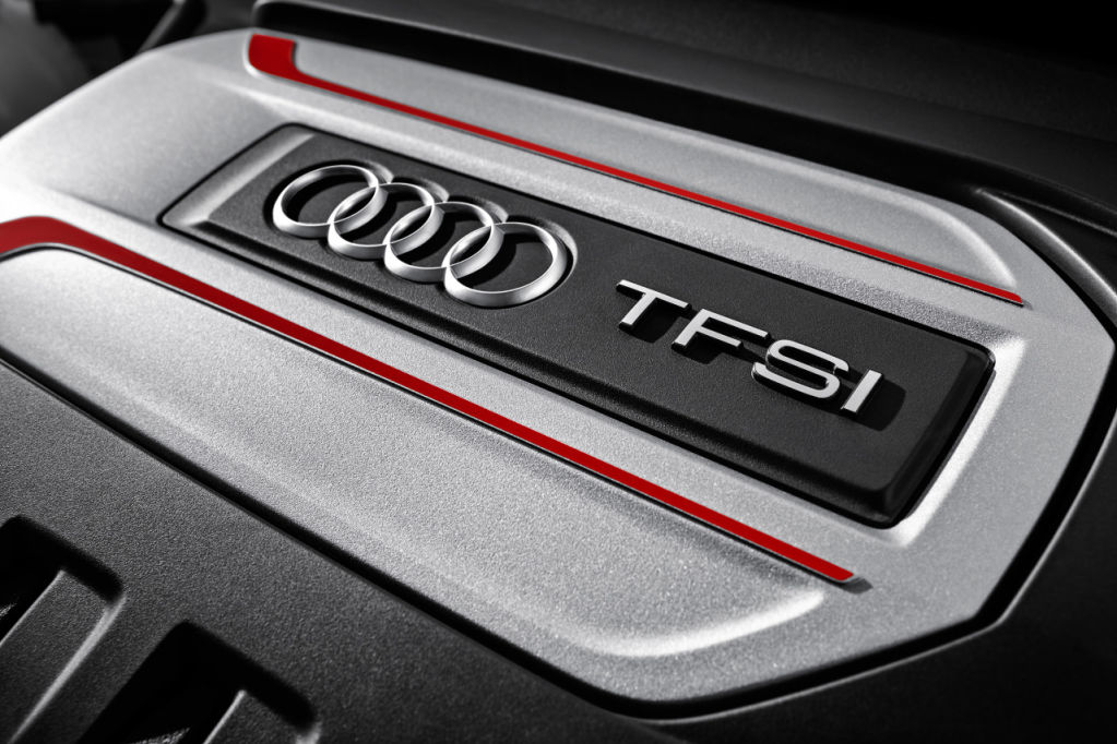 Audi-S1-Sportback-2015-motor.jpg