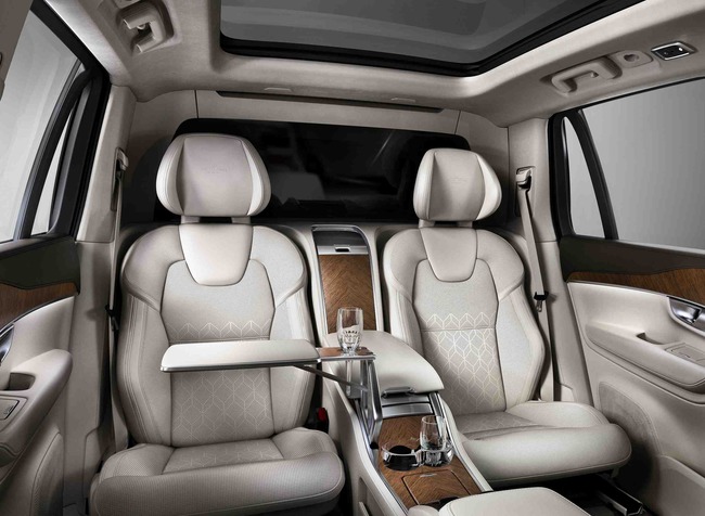 Volvo XC90 Excellence 2015 interior 01