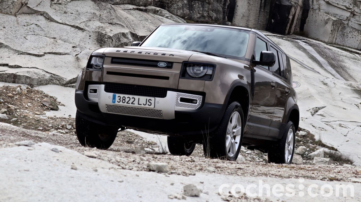 Es Posible La Llegada De Un Land Rover Defender Sport Como Todoterreno