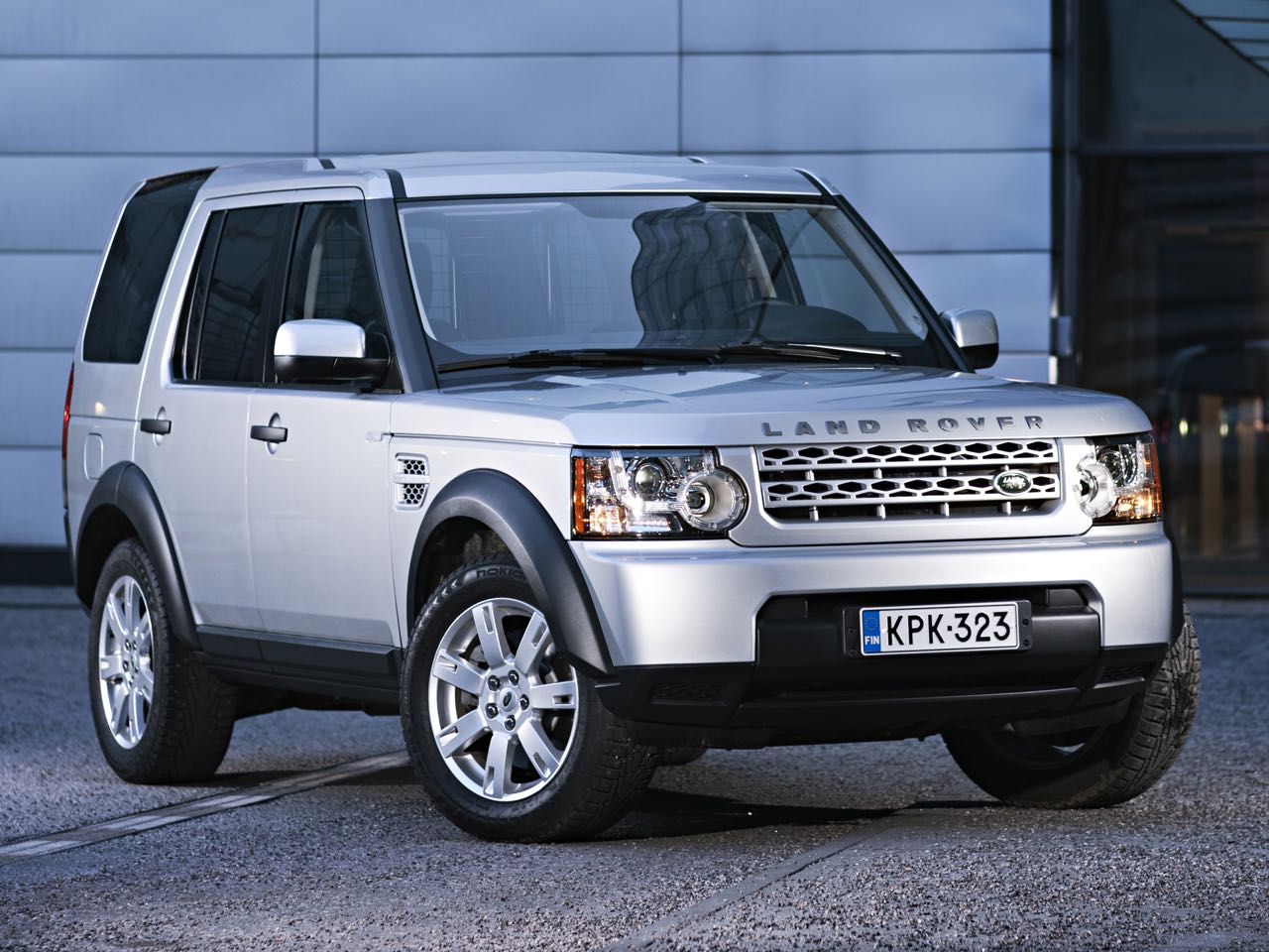 Land Rover Discovery 4 2009 &#8211; 1