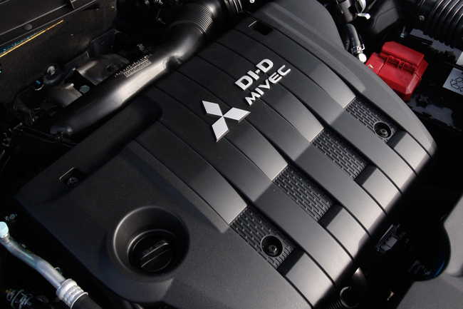 Mitsubishi ASX 2010 motor