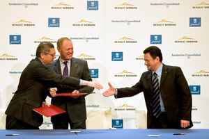 Todas las noticias de coches en un solo portal: Pruebas, fotos, vídeos, informes...