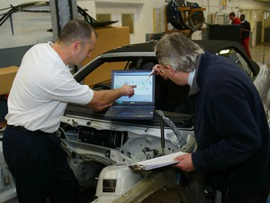 Todas las noticias de coches en un solo portal: Pruebas, fotos, vídeos, informes...