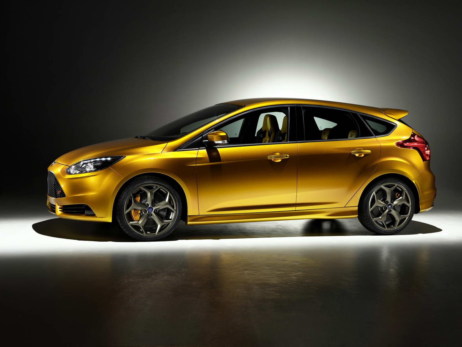 ford_focus_st_03