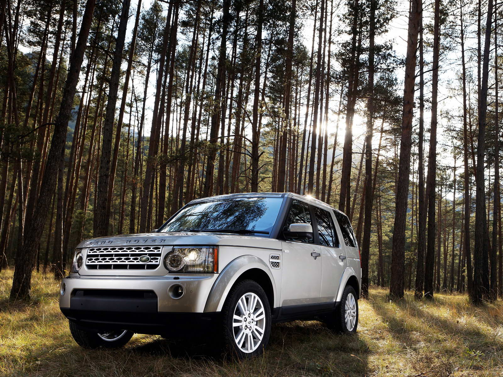 land_rover_discovery_02
