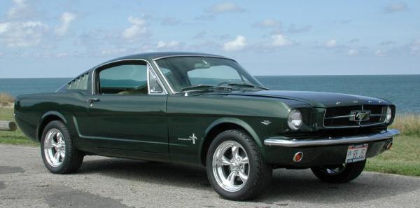 ford-mustang-fastback