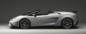 lamborghini-gallardo-lp-570-4-spyder-performante-08