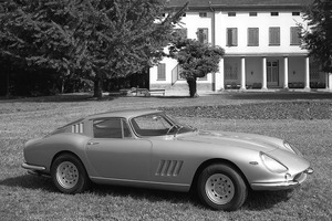 Este Ferrari 275 GTB4 le fue entregado a Steve McQueen durante el rodaje de "Bullit"