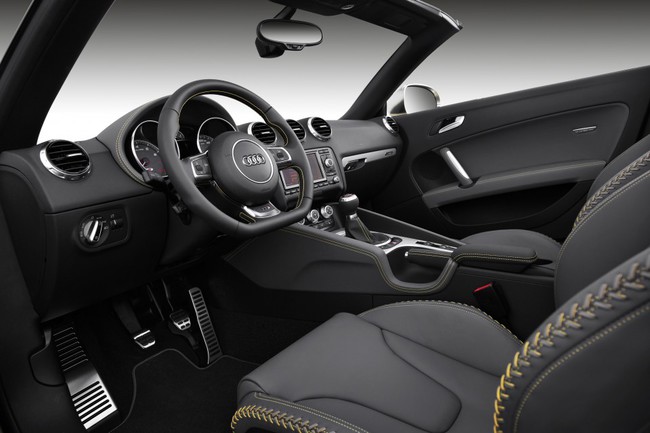 Audi TTS Roadster Competition 07 interior