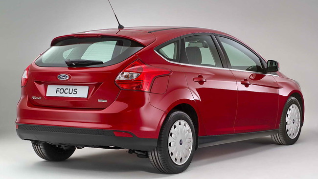 Ford_Focus_EcoBoost_08