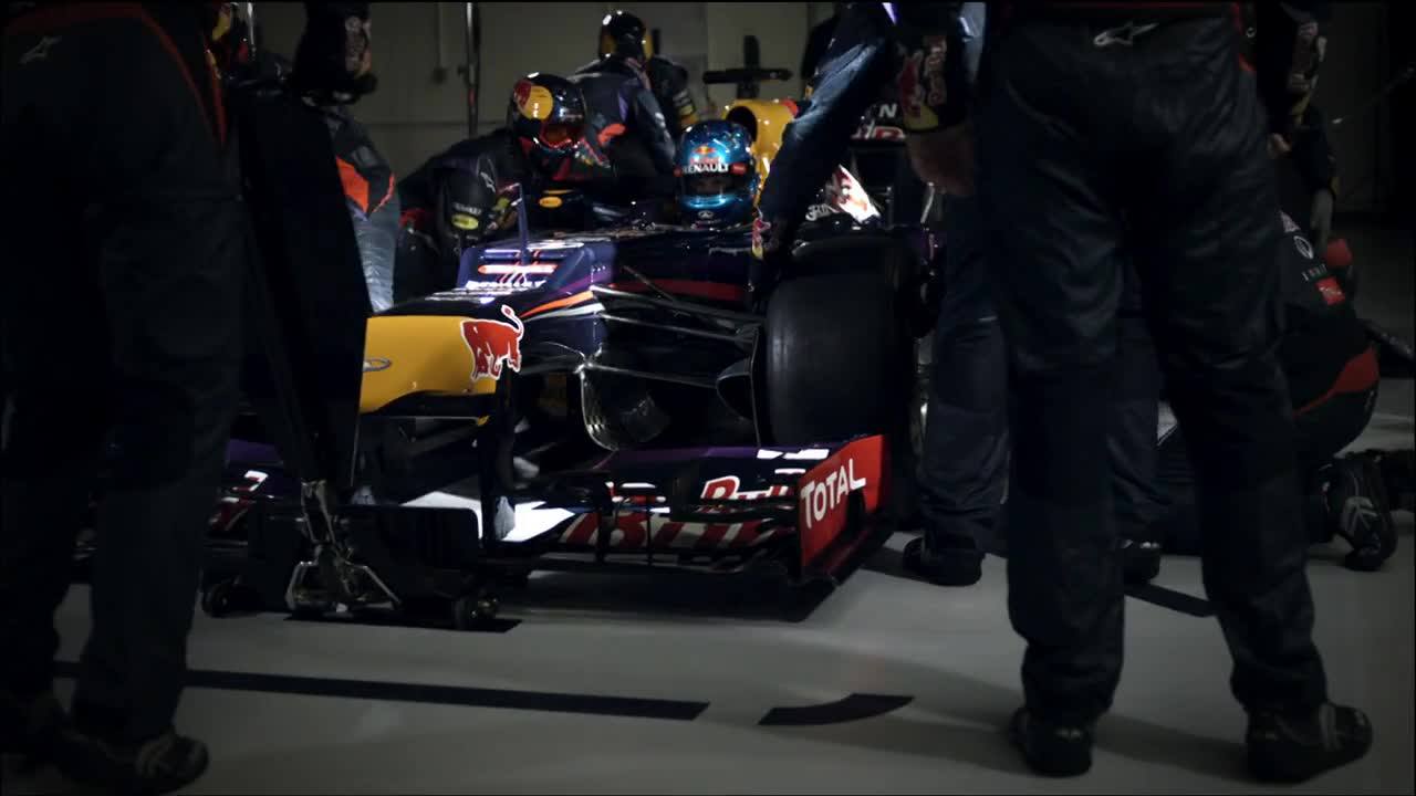 art-of-pit-stop-red-bull