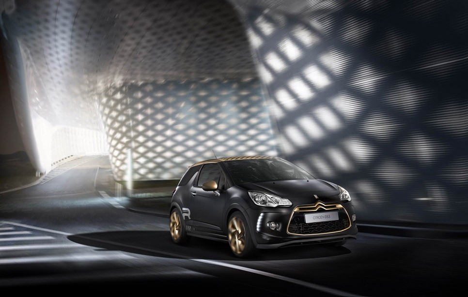 Citroen DS3 Racing Gold Mat 2013 02