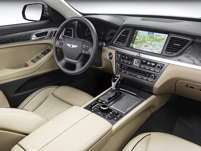 Hyundai Genesis 2014 interior 03