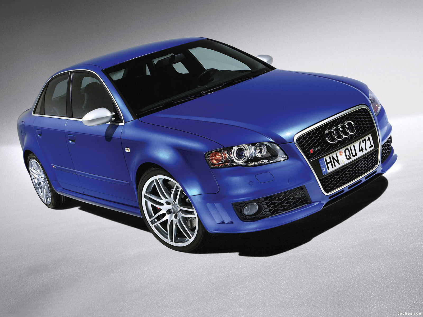 audi_rs4-2005_r19