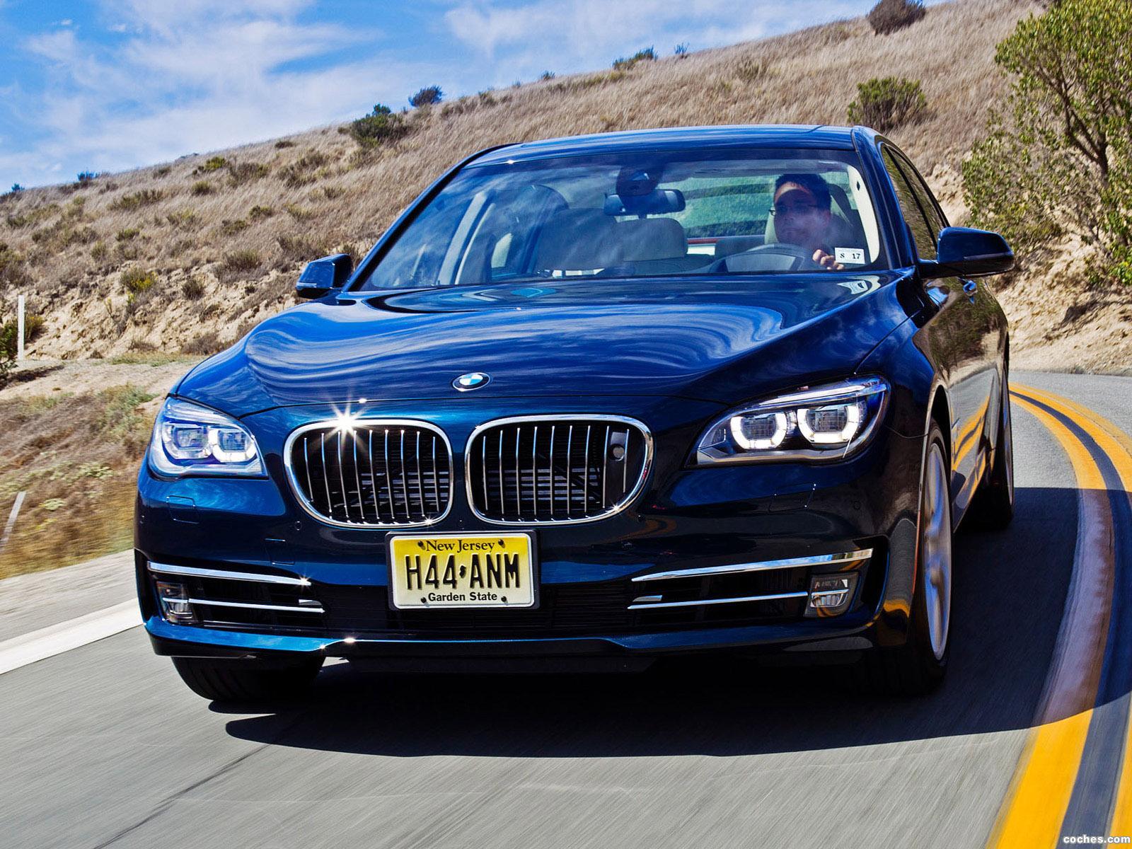 bmw_750li-f02-usa-2012_r4