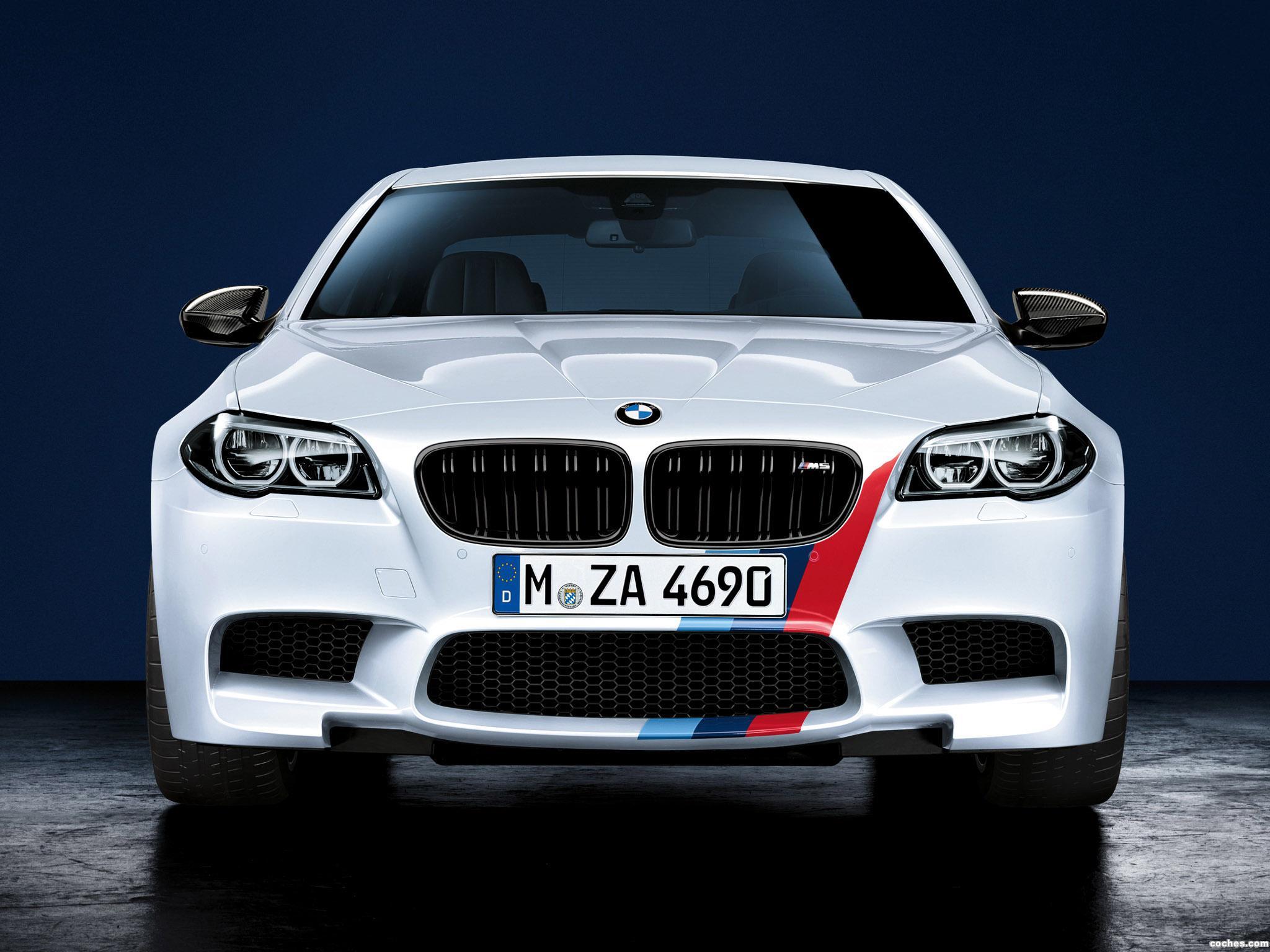 Bmw f10 2013 год