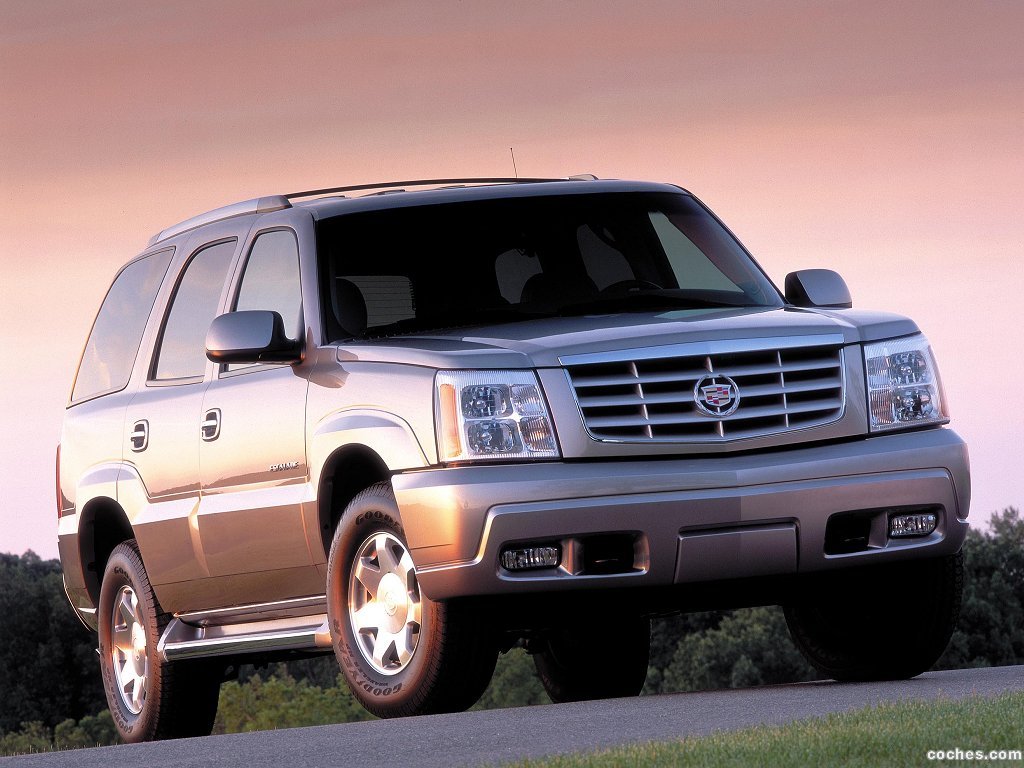 Cadillac escalade 2