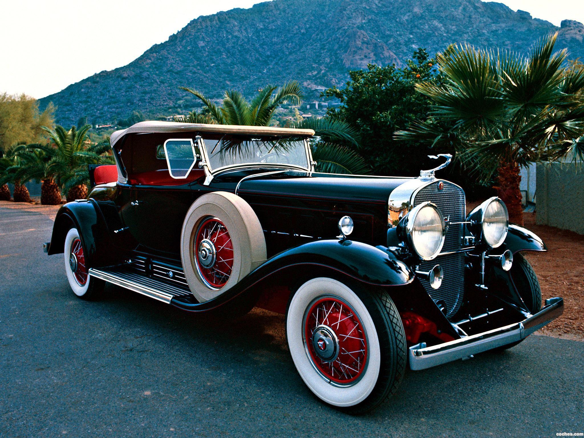 cadillac_v16-452-roadster-by-fleetwood-1930-31_r8
