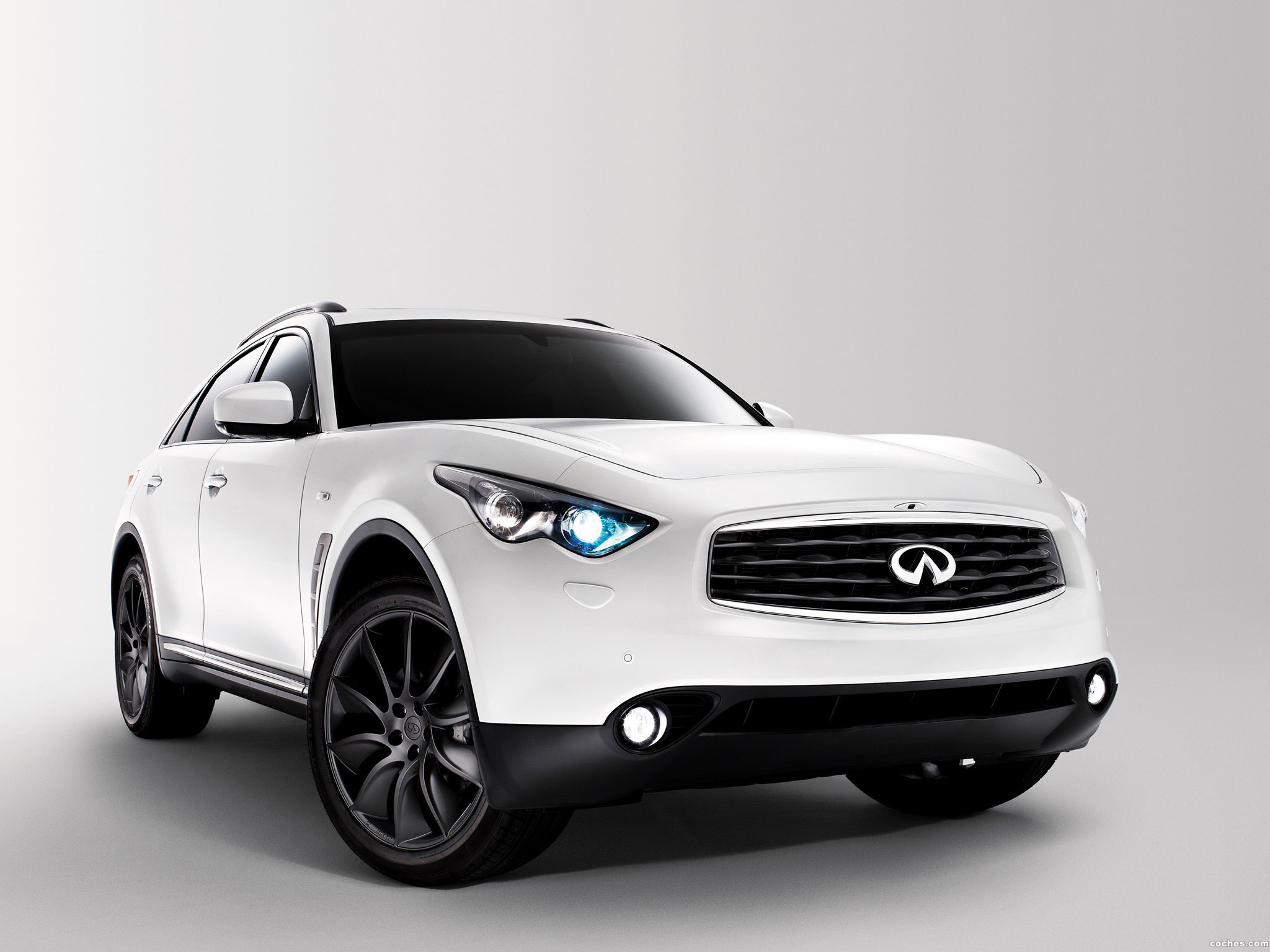 infiniti_fx50-s-limited-edition-2010_r6