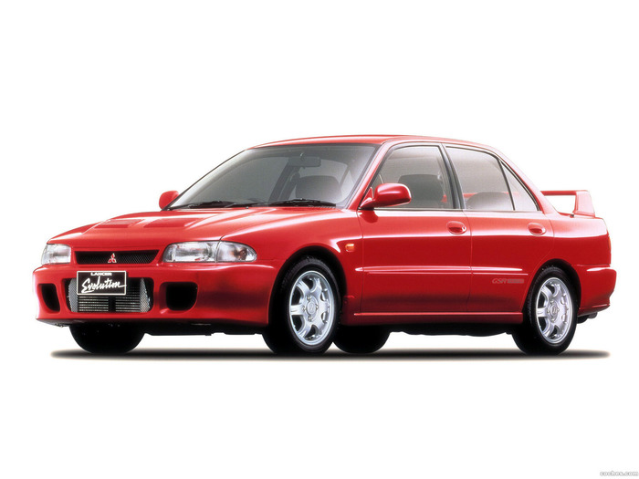  Así ha evolucionado el Mitsubishi Lancer Evolution a lo largo de su historia