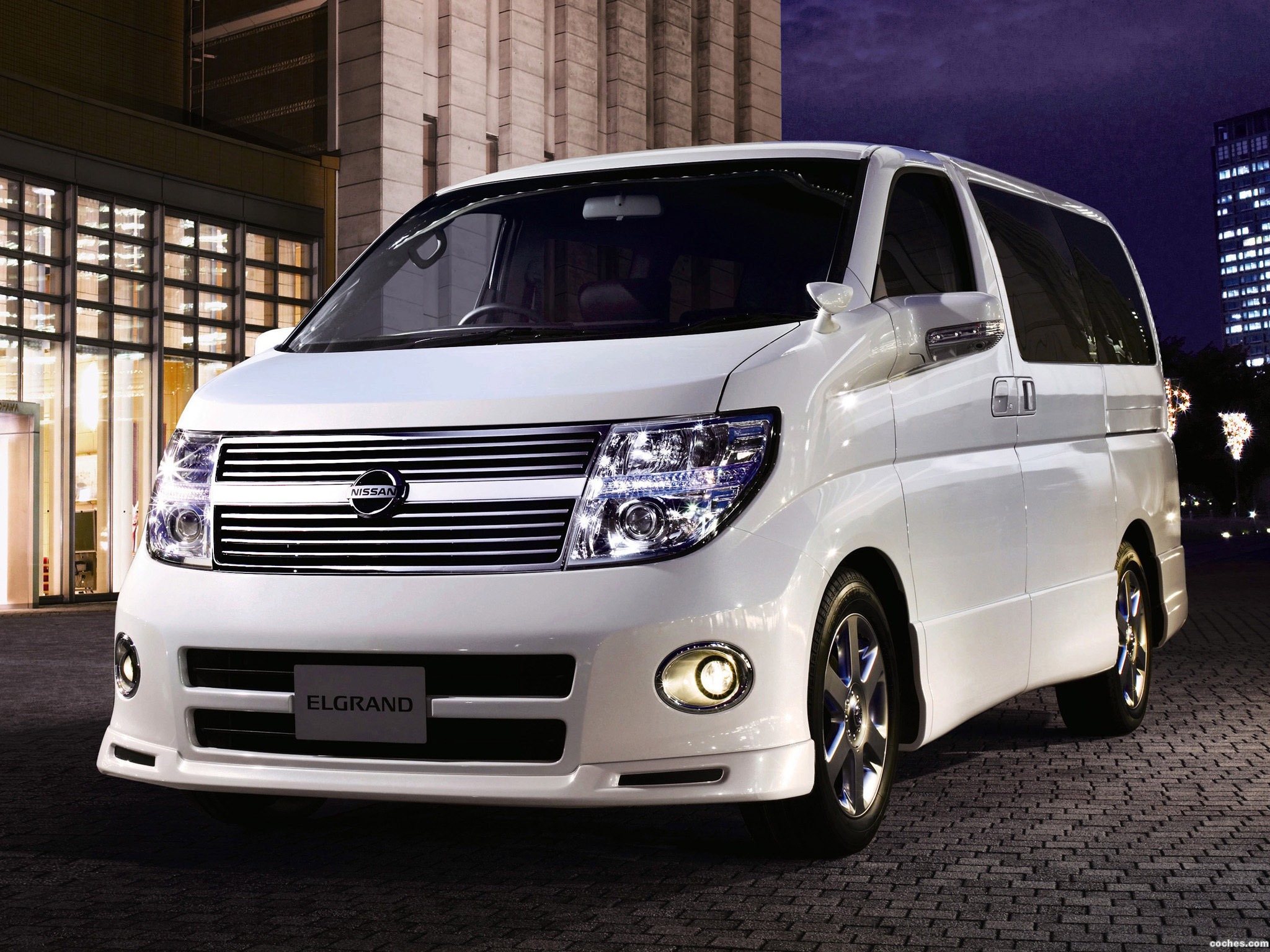 Nissan elgrand 3