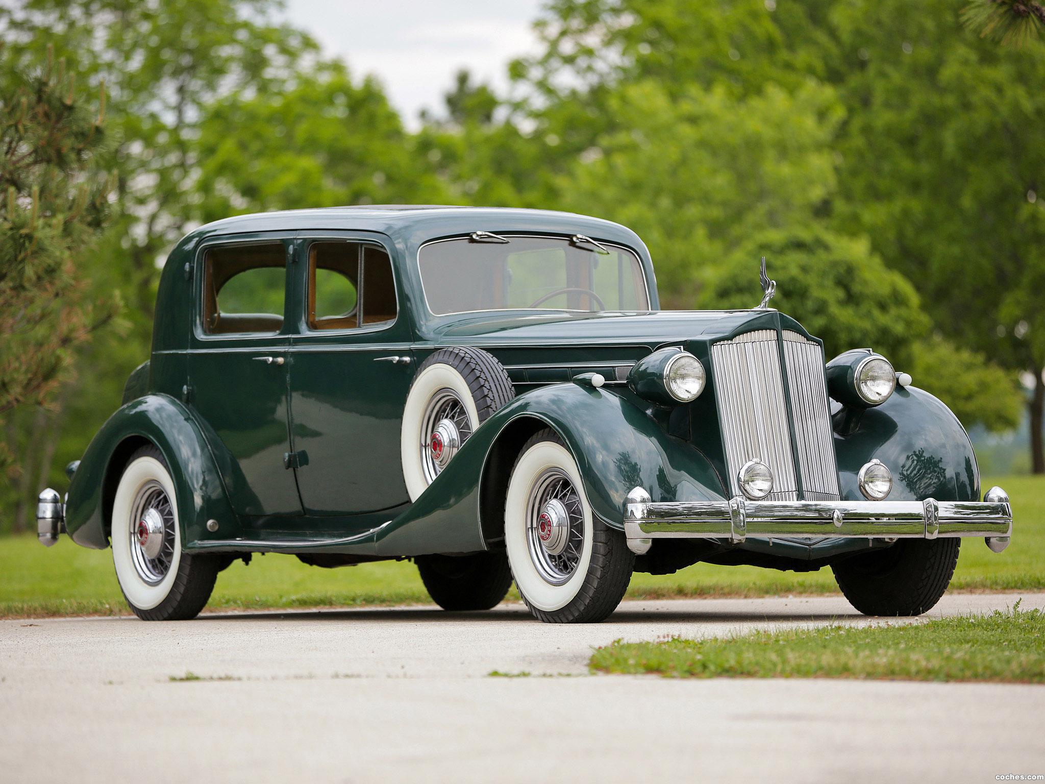 Автомобиль packard twelve