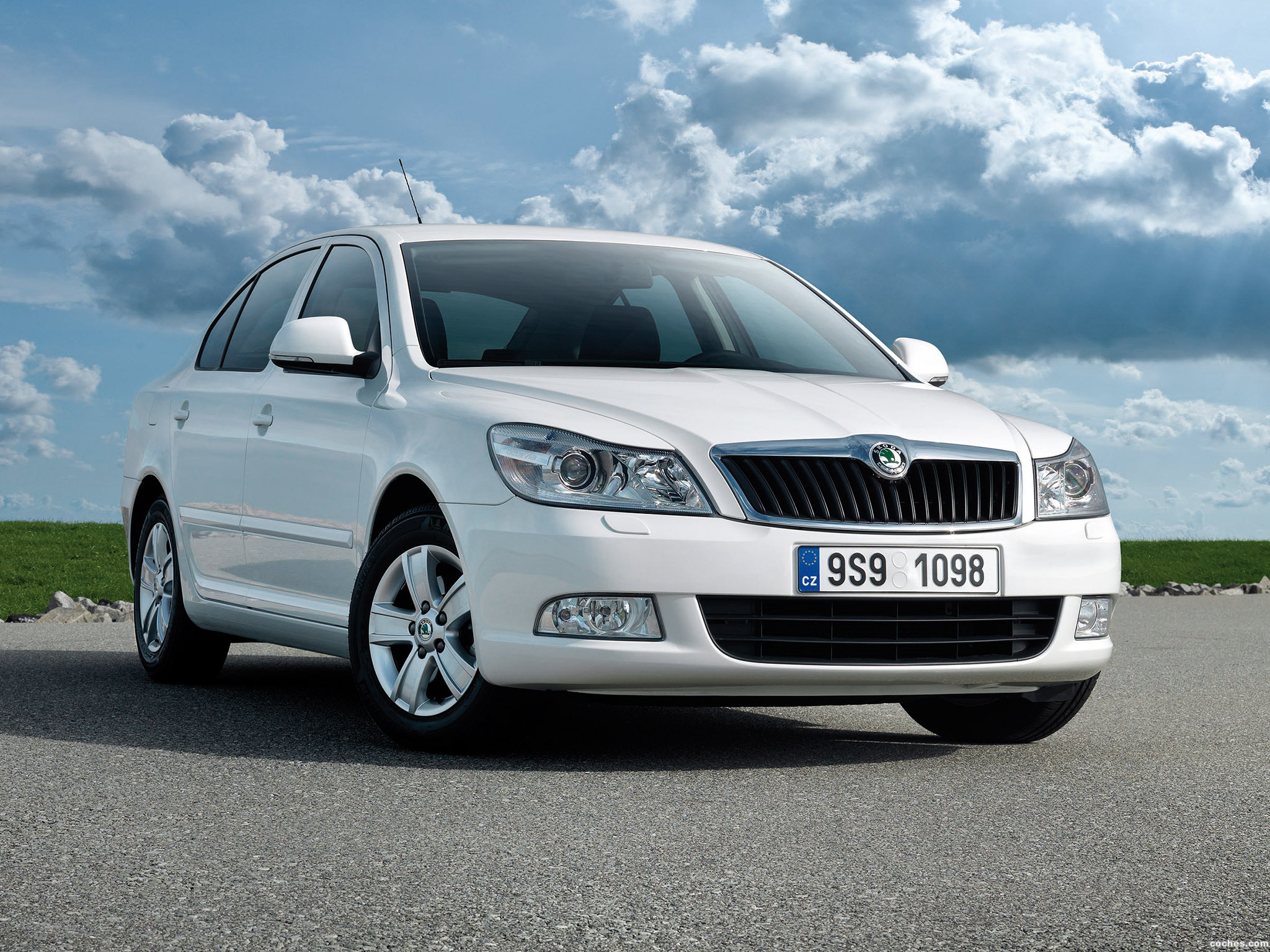 skoda_octavia-greenline-2009_r9