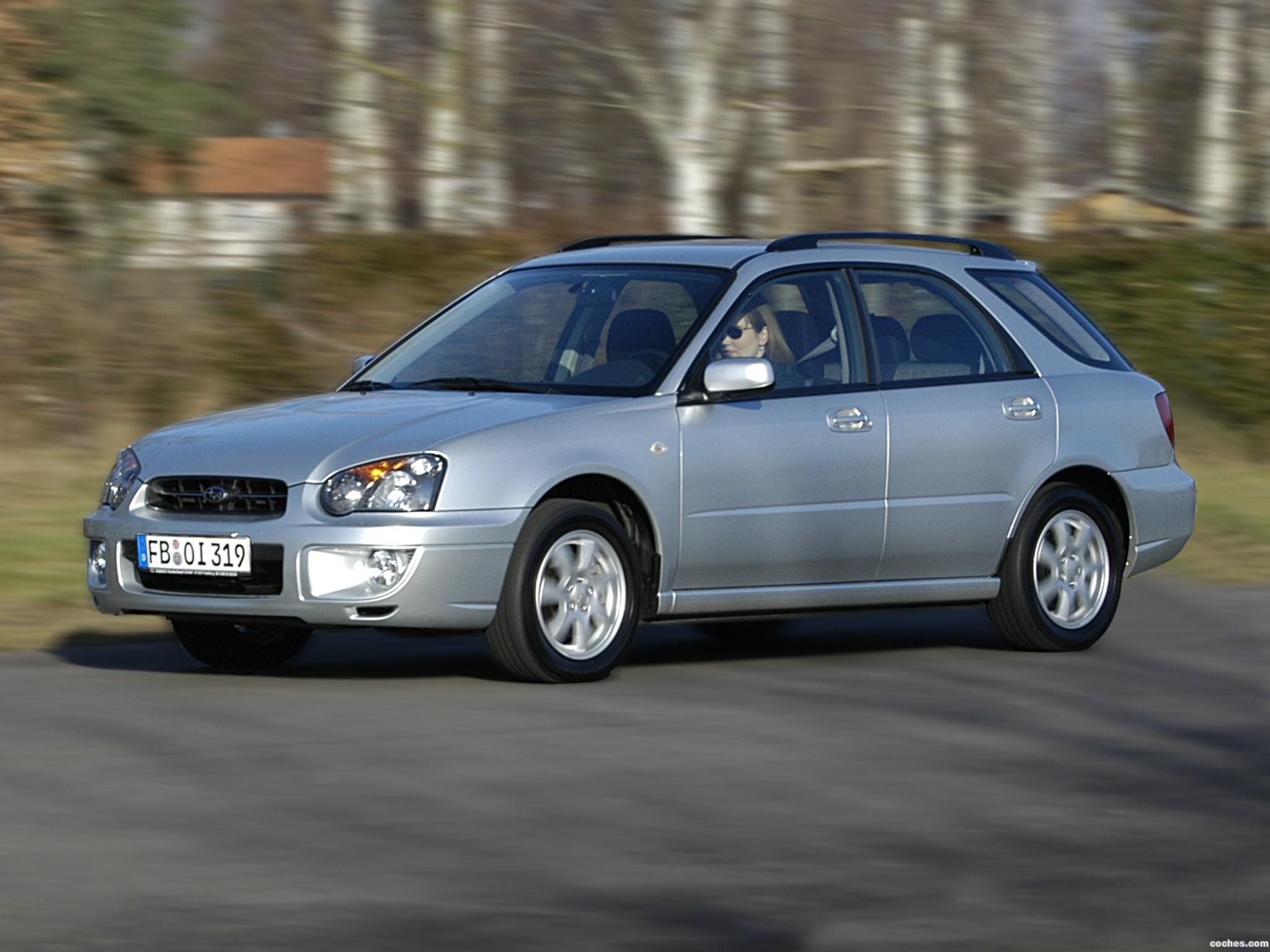 Fotos de Subaru Impreza Combi 2003