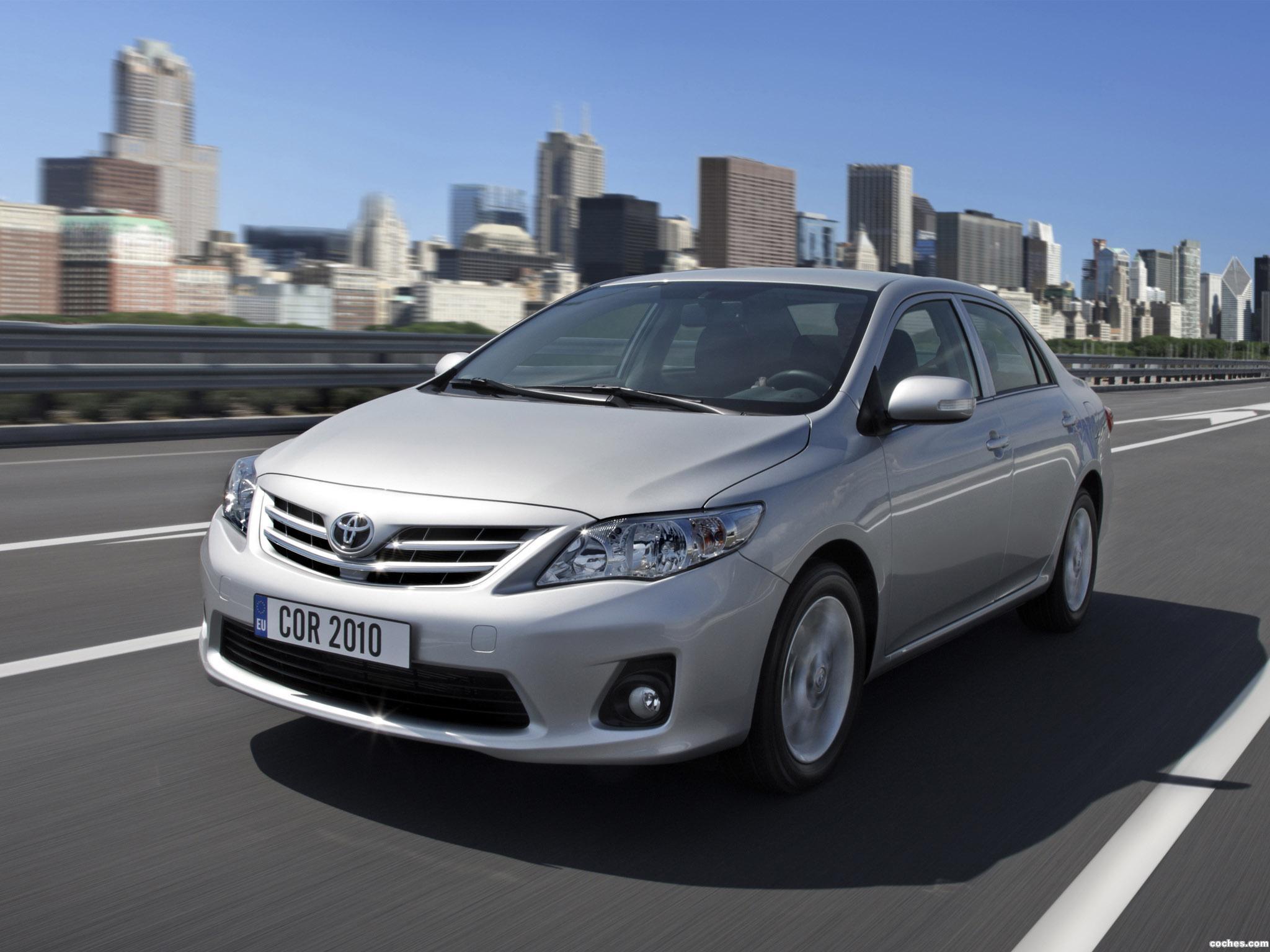 Fotos de Toyota  Corolla  Sedan  2010 