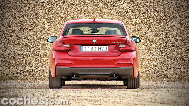 BMW_M235i_05