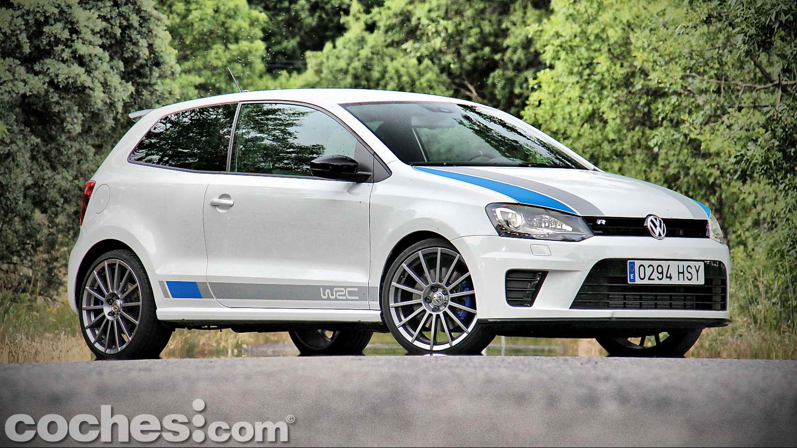 Volkswagen_Polo_R_WRC_01