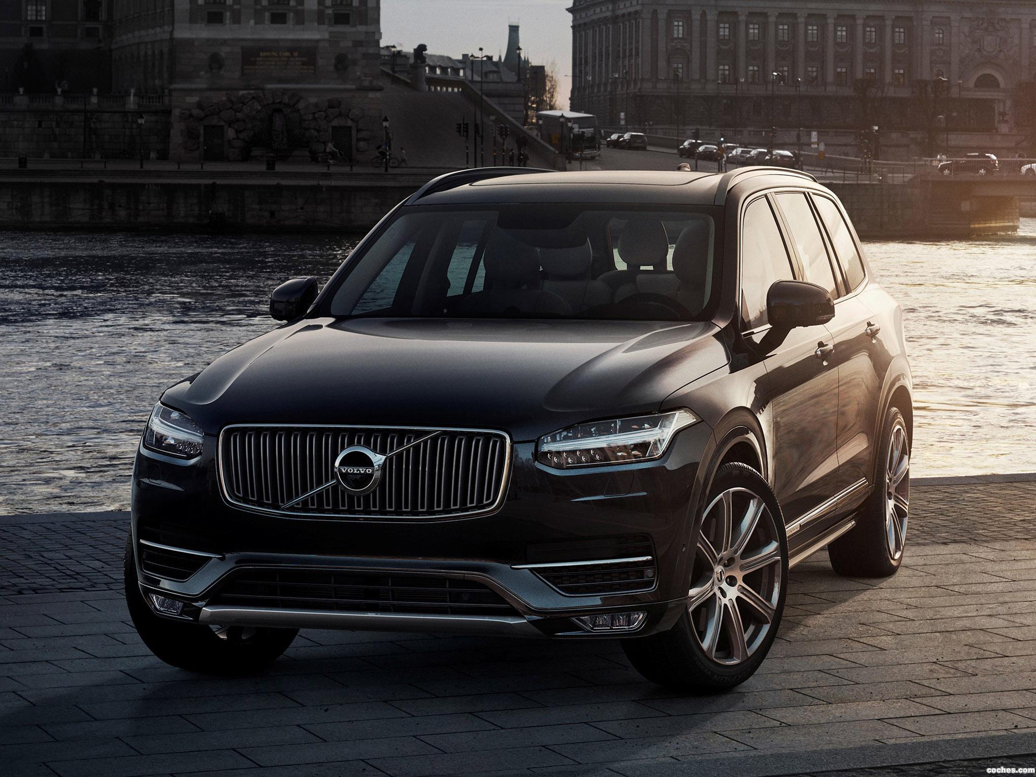 volvo_xc90-t6-awd-first-edition-2014_r11