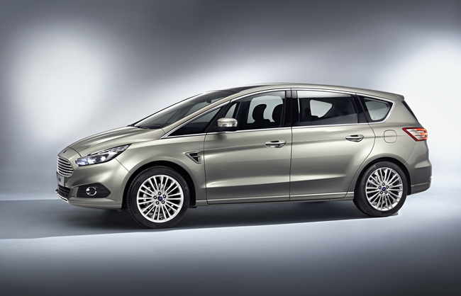 Ford S-MAX 2015 03